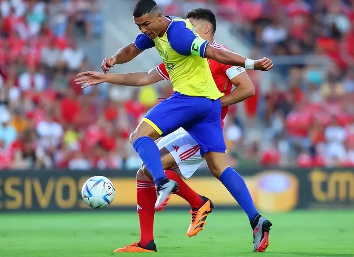 关于国际比赛日本菲卡单刀错失:国王杯节点到来,气氛紧张,临场指挥获称赞的信息 关于国际比赛日本菲卡单刀错失:国王杯节点到来,气氛紧张,临场指挥获称赞的信息